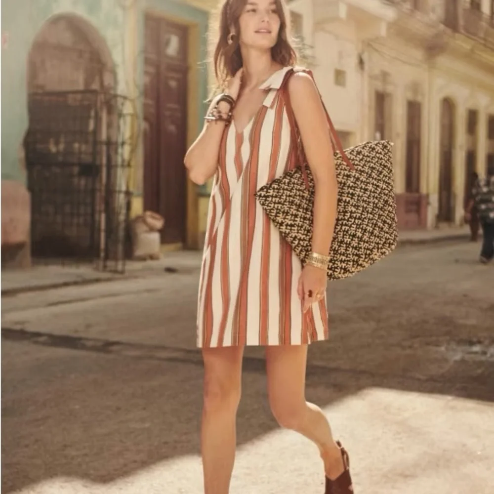 Sezane White and Rust-Striped Sleeveless Shift Dress - Picture 1 of 6